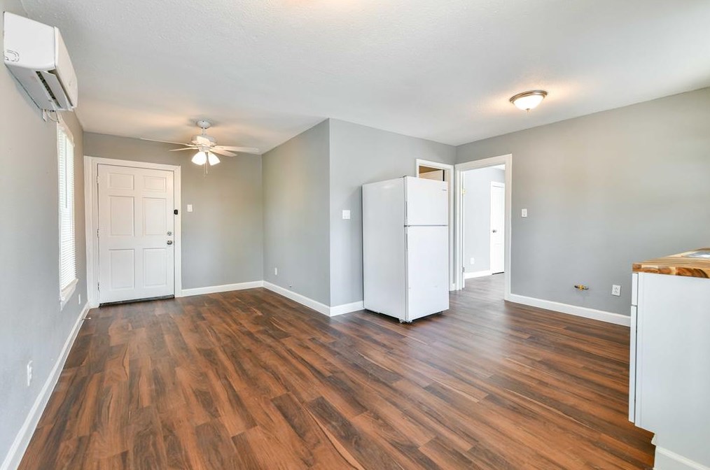 4611 Schroeder St #5, Houston, TX 77011