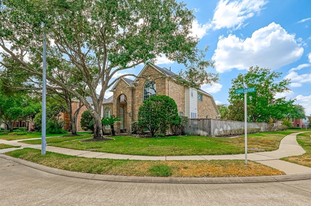 5531 Chase Hbr, Houston, TX 77041