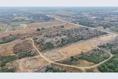 19701 Highway 35, Alvin, TX 77511 - Photo 12