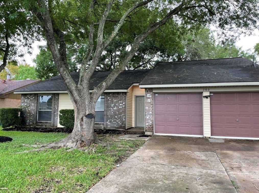 703 Beechbend Dr, Missouri City, TX 77489