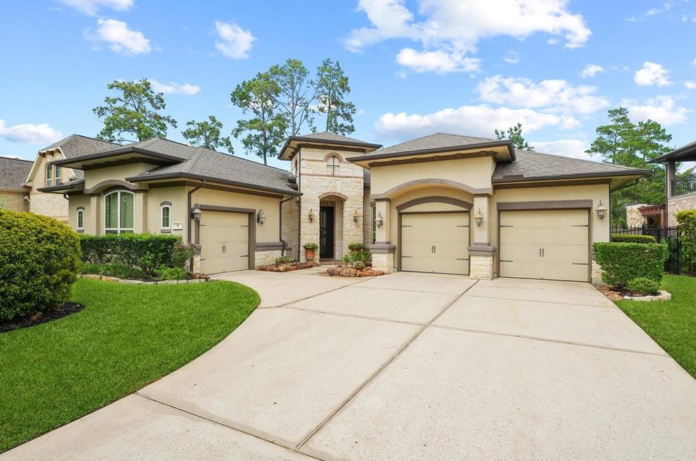 35 Valera Ridge Dr, Spring TX  77389-5150 exterior
