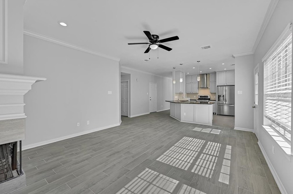 14410 Fair Knoll Way, Houston TX  77062-2028 exterior