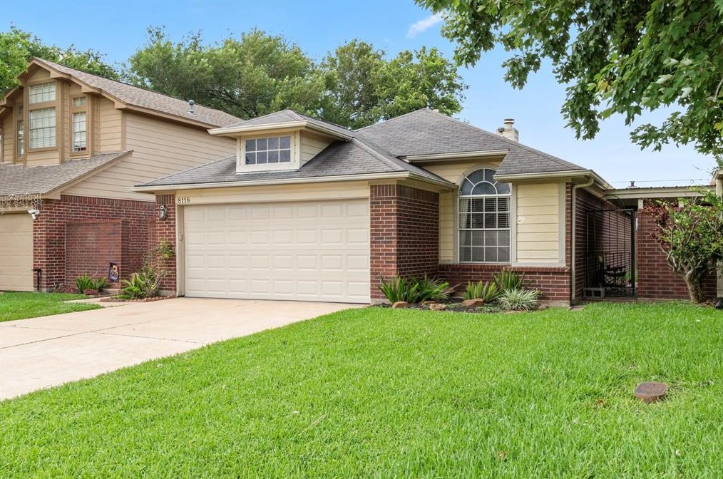 8118 Catalpa St, Texas City, TX 77591-2412