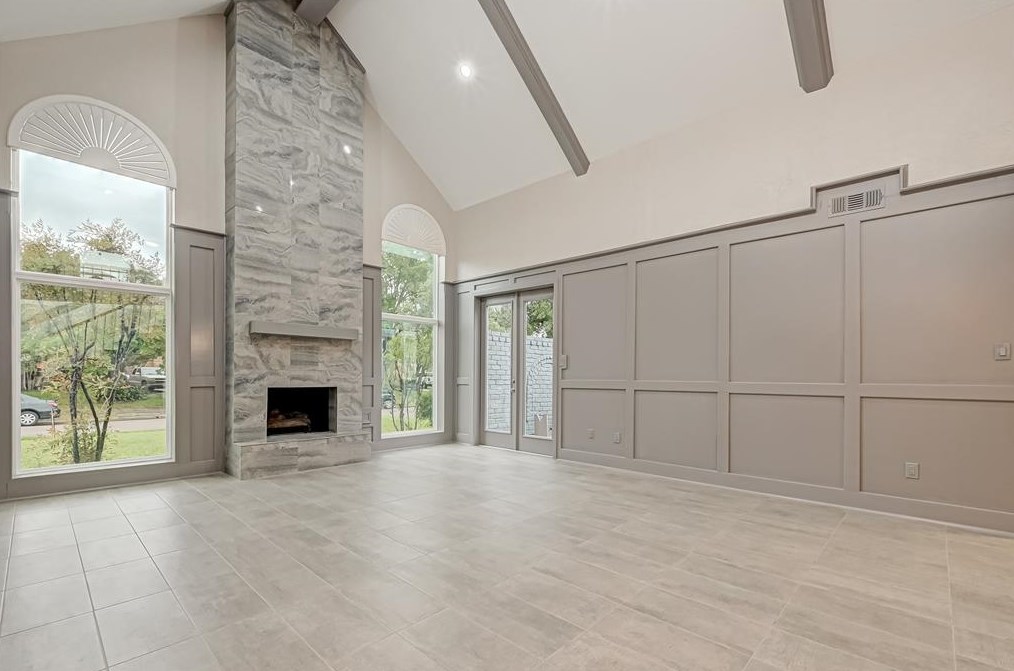 1115 Stoney Hill Dr, Houston, TX 77077