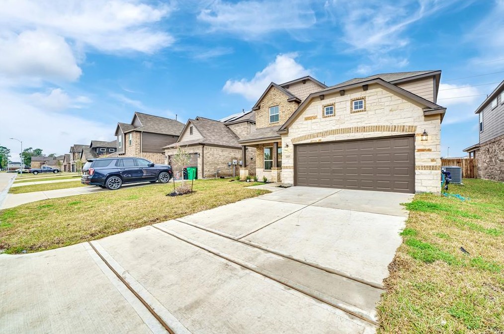 4323 Wyanngate Dr, Spring TX  77373-6734 exterior