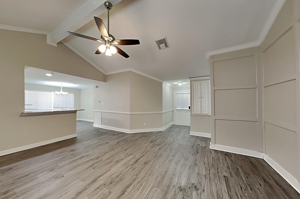 17006 Barton Oaks Ct, Houston, TX 77095