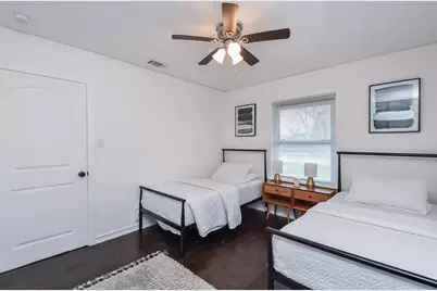 4125 Lymbar Drive, Houston, TX 77025 - Photo 24