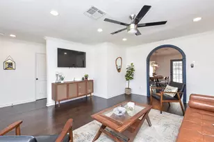 4125 Lymbar Dr, Houston, TX 77025 - Photo 8