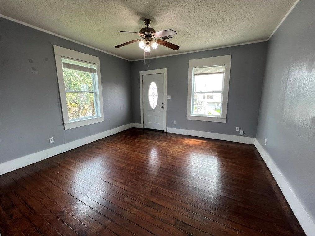 2117 Grover Ave #2, Galveston, TX 77551