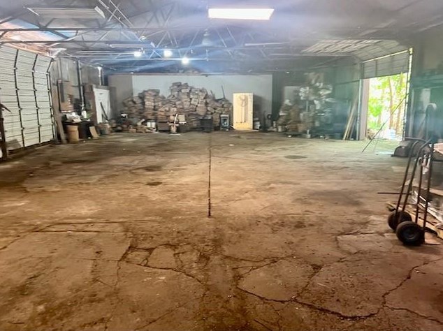 7903 Leander St, Houston, TX 77012-3061