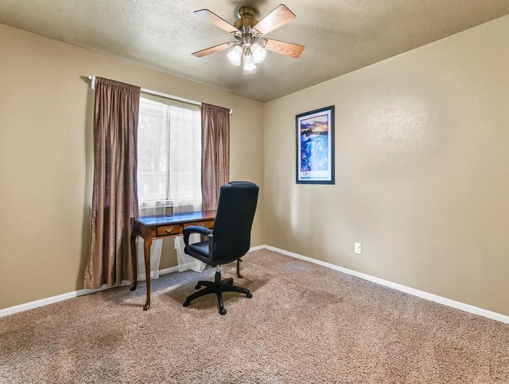 2019 Middle Crk Dr, Humble TX 77339-1708 exterior