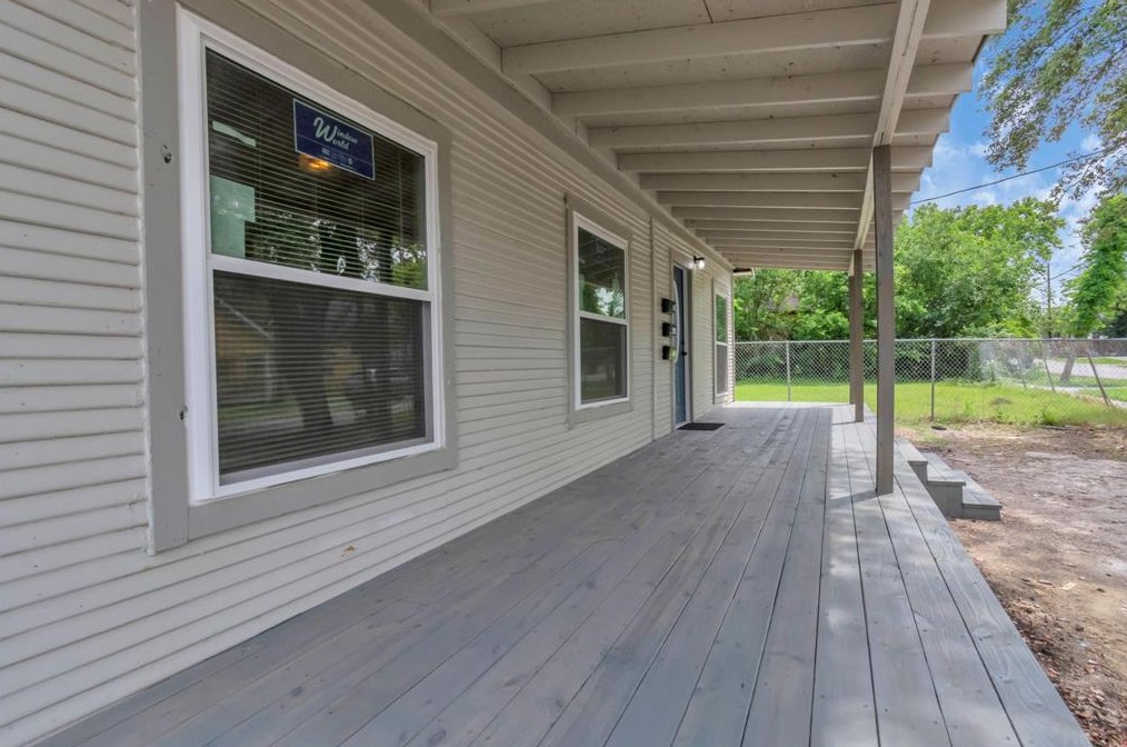 211 Stiles St #c, Houston, TX 77011
