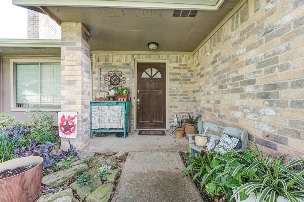 5726 Village Way Dr, Katy, TX 77493-1257
