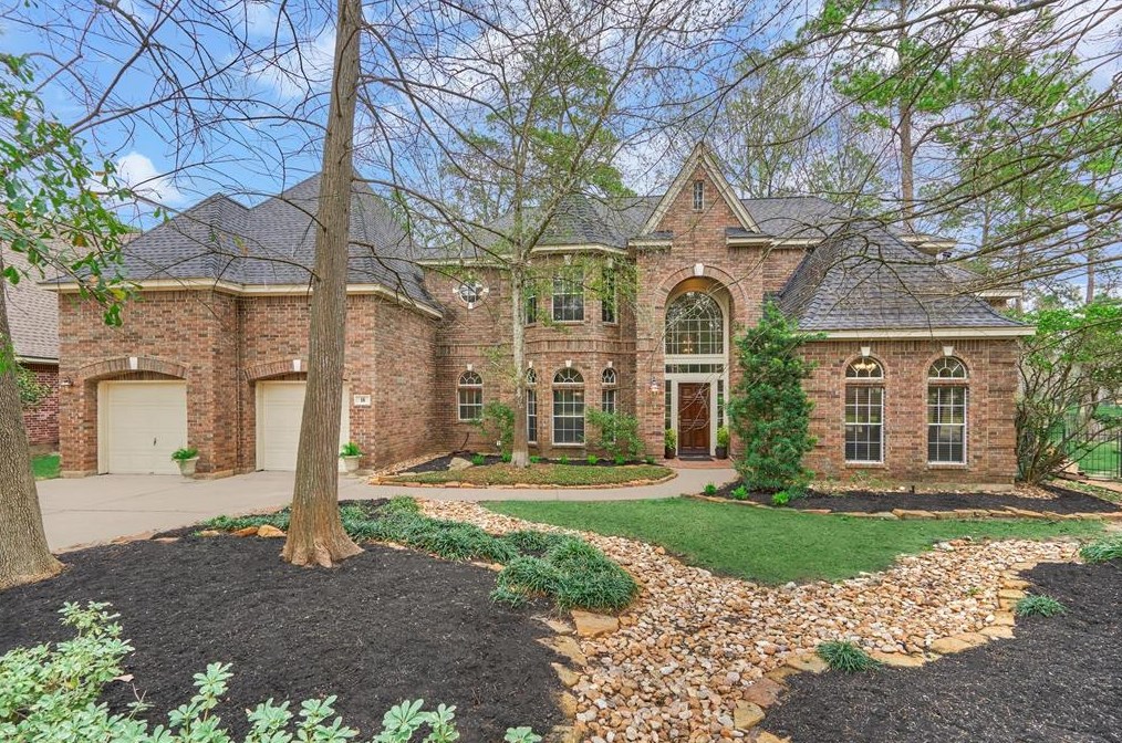 16 Thunder Hollow Pl, Spring TX  77381-5139 exterior