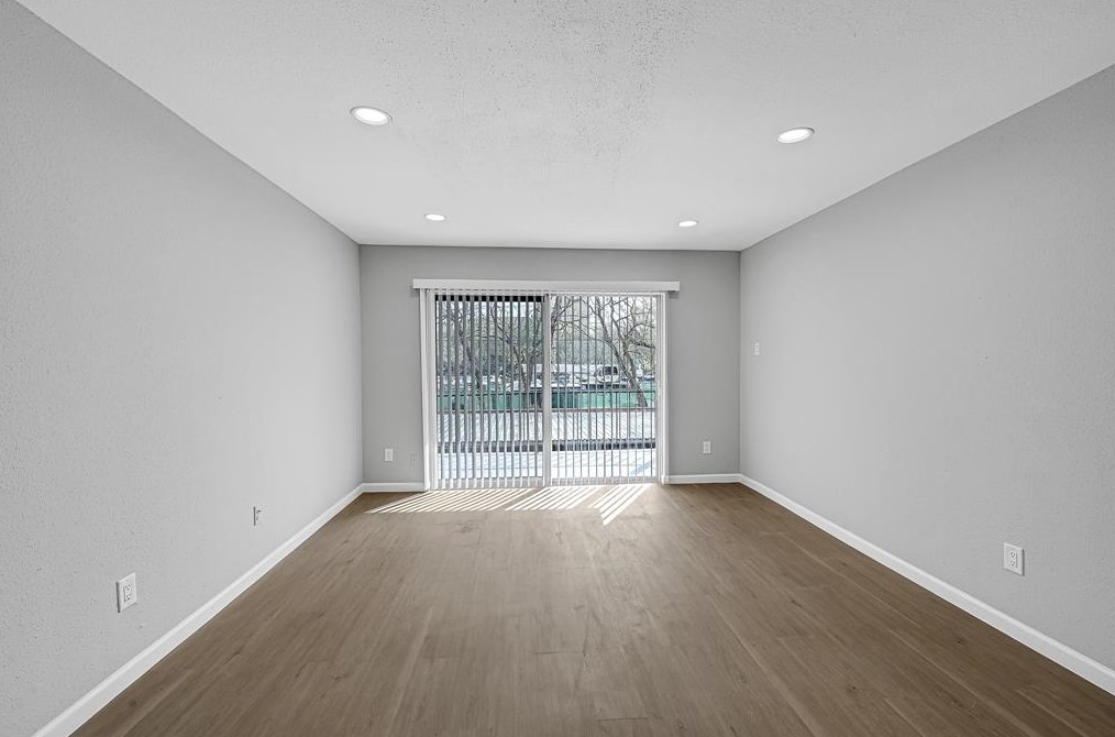 7555 Katy Fwy Apt 146, Houston, TX 77024
