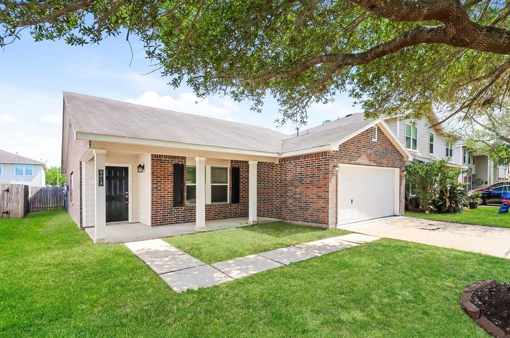 5015 Oakbriar Ln, Richmond, TX 77469