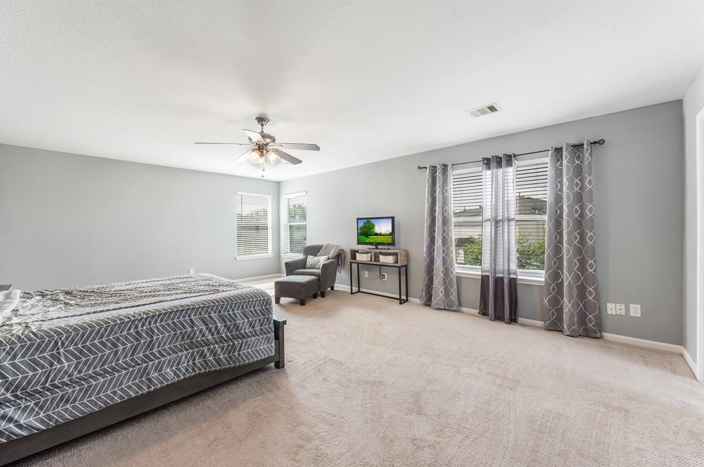 4202 Mineral Hvn Dr, Houston TX  77048-5555 exterior