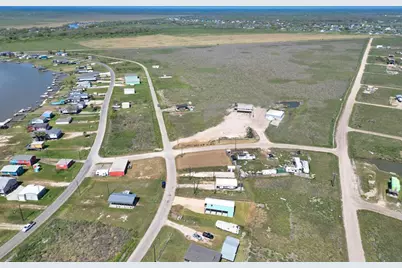 1204 Bluewater Street, Sargent, TX 77414 - Photo 28