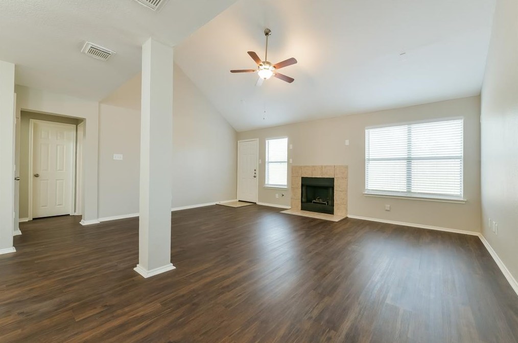 6030 Creek Cir, Houston TX  77086-3847 exterior