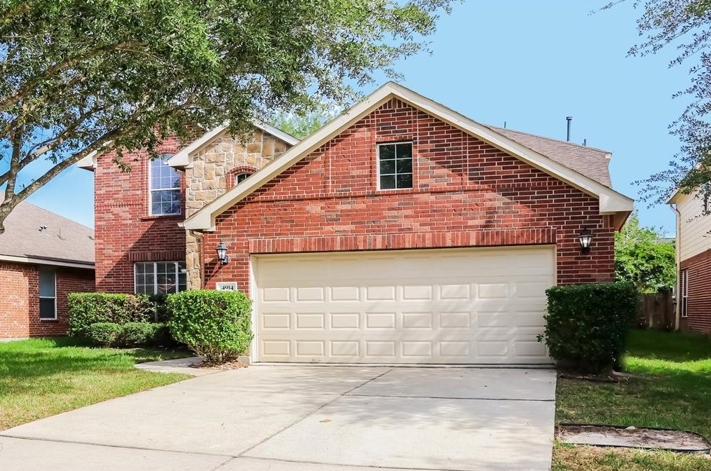 4914 Forest Hurst Dr, Spring TX  77373-2414 exterior
