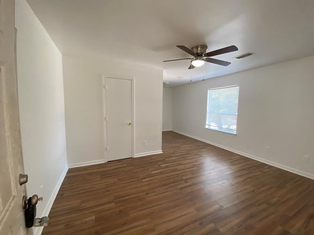 2710 Evergreen Cir #d, Bryan, TX 77801