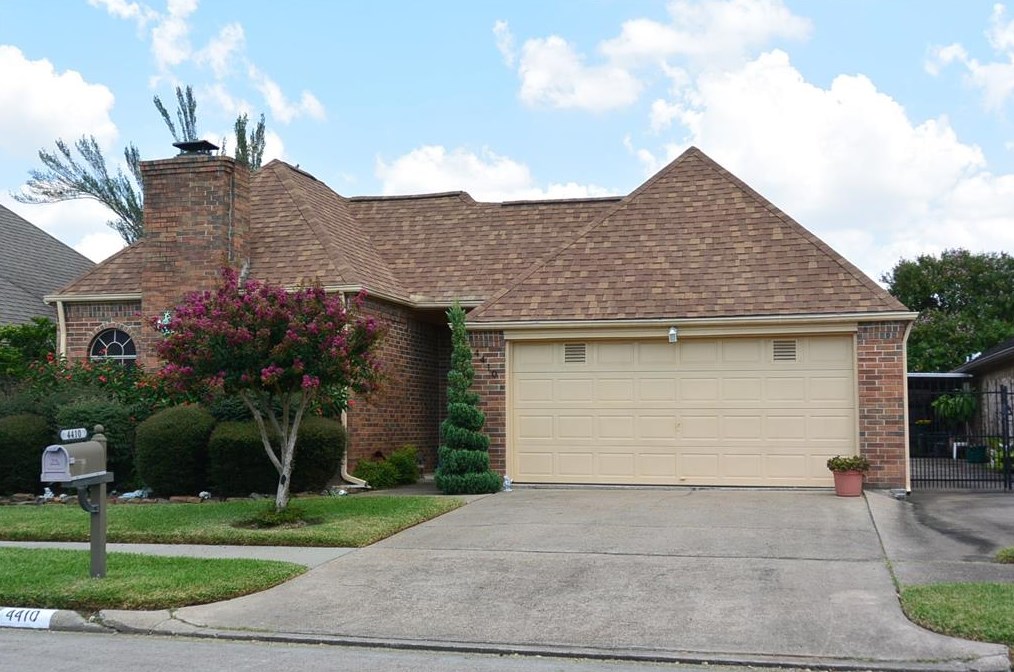 4410 Country Club Vw, Baytown, TX 77521-3038