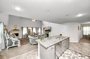 2918 Silverhorn Ln, Rosenberg, TX 77471 - Photo 18