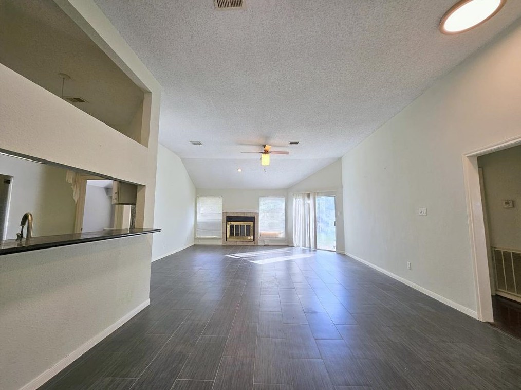 4414 Waterfall Way, Sugar Land TX  77479-2003 exterior