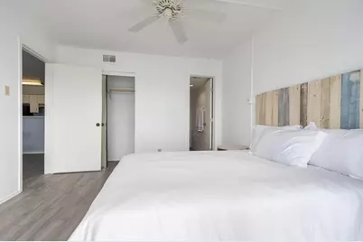 11949 Termini-San Luis #402, Galveston, TX 77554 - Photo 16