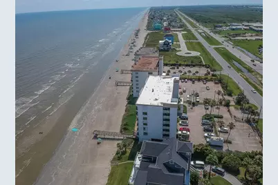 11949 Termini-San Luis #402, Galveston, TX 77554 - Photo 8