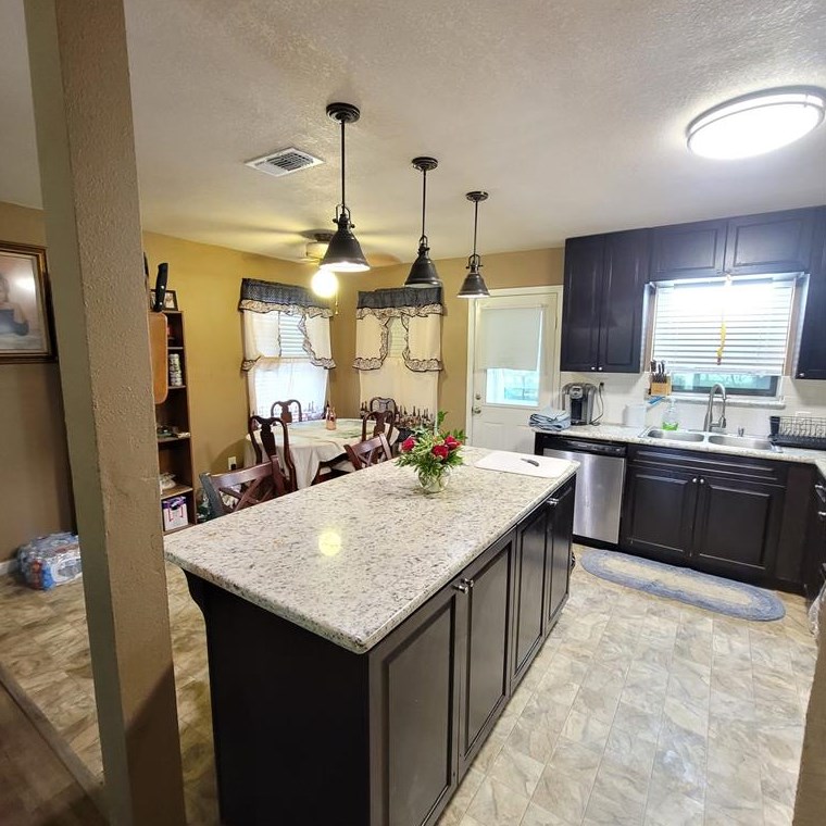 14892 Camden Hl, Patton, TX 77372-3905
