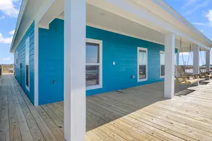 1297 Mabry St, Gilchrist, TX 77617 - Photo 28