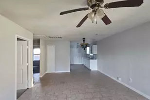 11919 Greenmesa Dr, Houston, TX 77044 - Photo 2