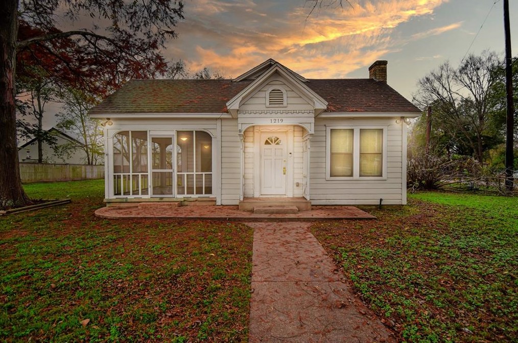 1219 Alliance St, Waller, TX 77484