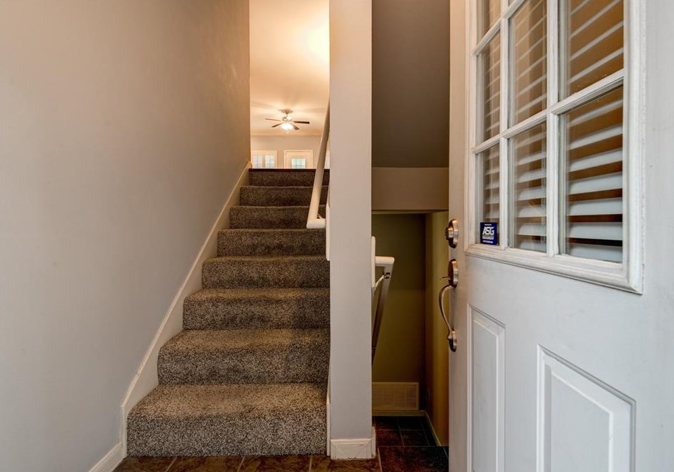 5307 Caroline St, Houston, TX 77004-6802
