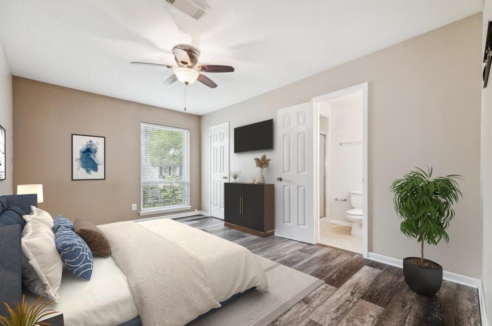 842 Wavecrest Ln, Houston TX  77062-4233 exterior