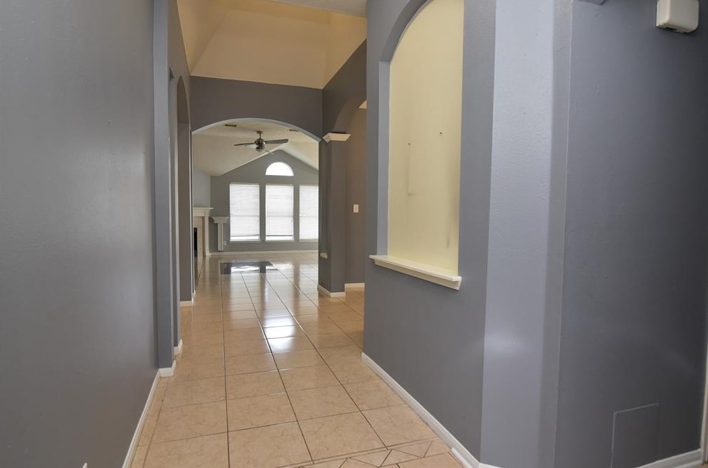 16307 Scotch Hollow Ln, Houston, TX 77083