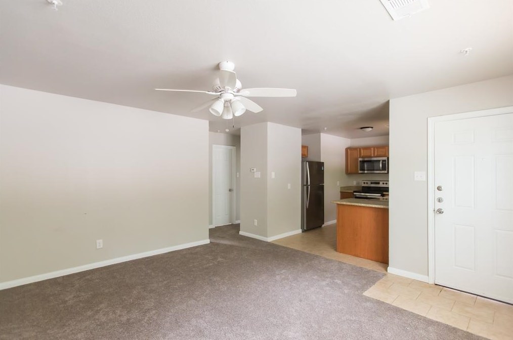 1000 Foster Dr #2d, Conroe, TX 77301