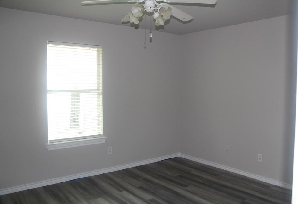 11315 Mosscrest Dr, Houston TX  77048-2301 exterior
