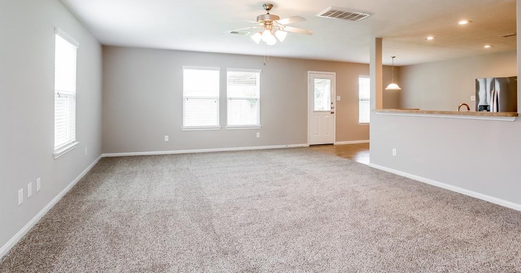 9007 Sweet Blue Jasmine Ln, Humble, TX 77338