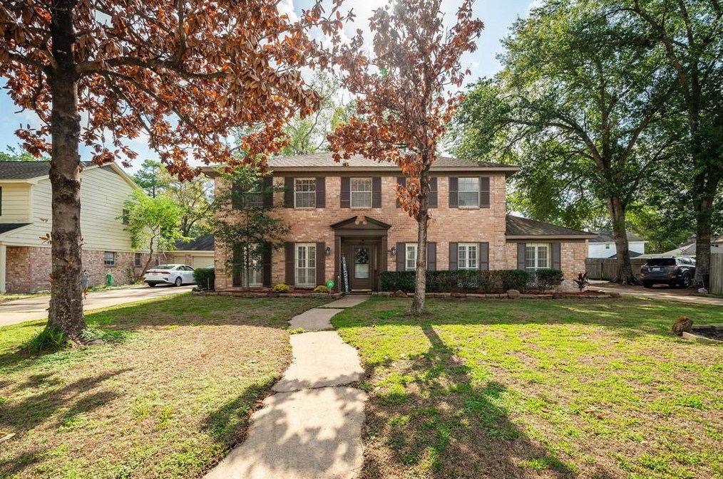 3831 Stillview Dr, Houston, TX 77068-2916