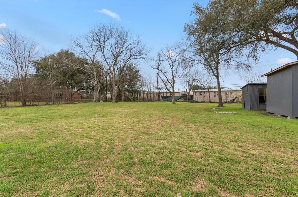 6614 Scribner Rd, Houston TX  77074-6422 exterior