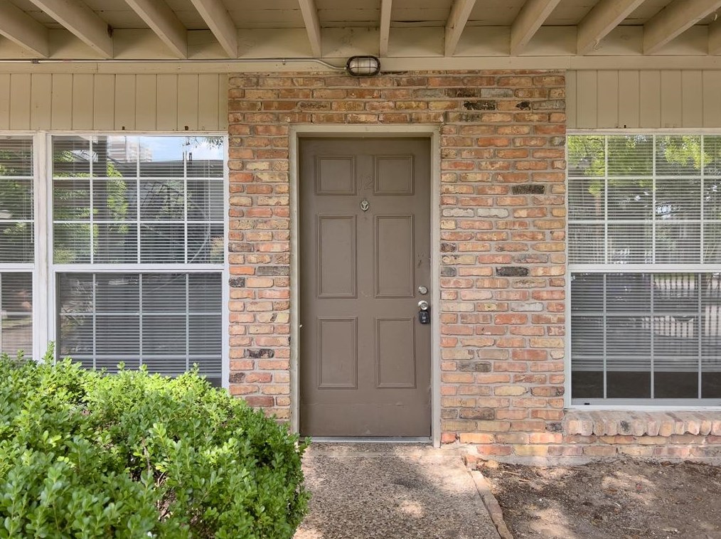 820 W Alabama St #12, Houston, TX 77006
