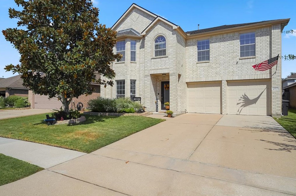 10719 Marigold Glen Way, Houston, TX 77034-2199