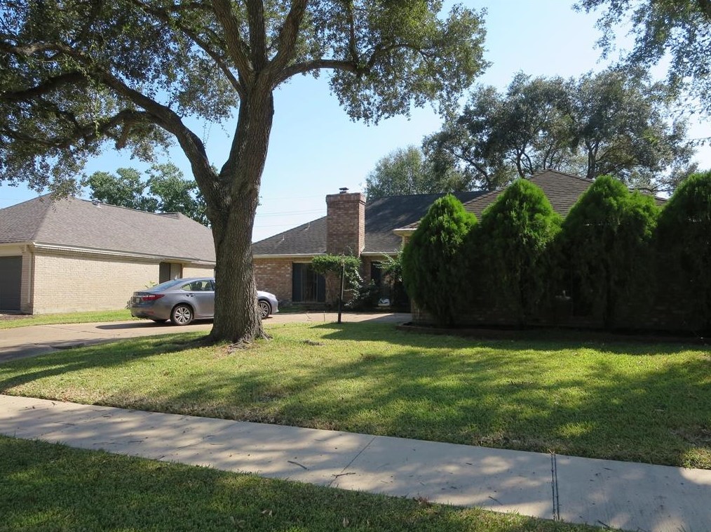 842 Rolling Mill Dr, Sugar Land TX  77498-3078 exterior