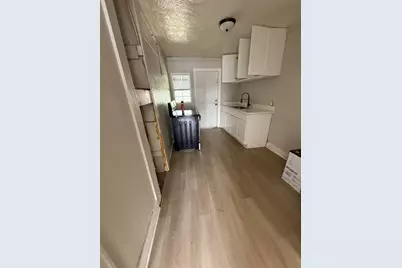 126 W 6th Street #3, Freeport, TX 77541 - Photo 2