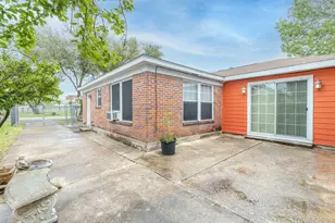 5022 Stimson St, Houston, TX 77023 - Photo 24