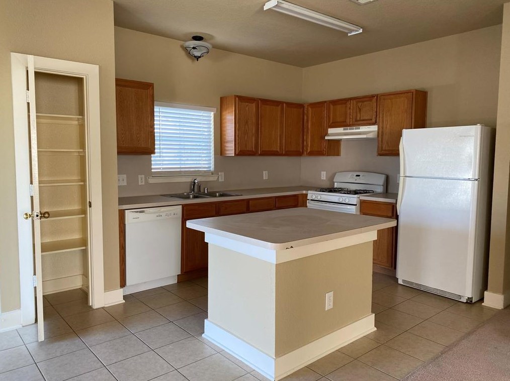 26841 Manor Crest Ct, Humble, TX 77339