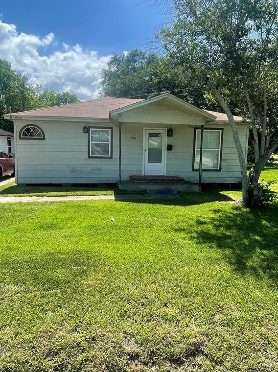 7906 Grandview St, Houston, TX 77051