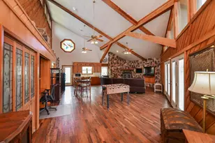 419 Western Acres Dr, El Campo, TX 77437 - Photo 8